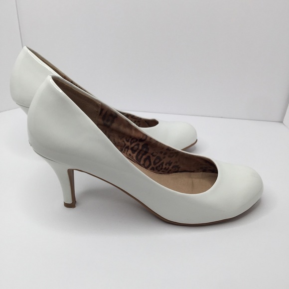 CL by Laundry Heels - Picture 3 of 8